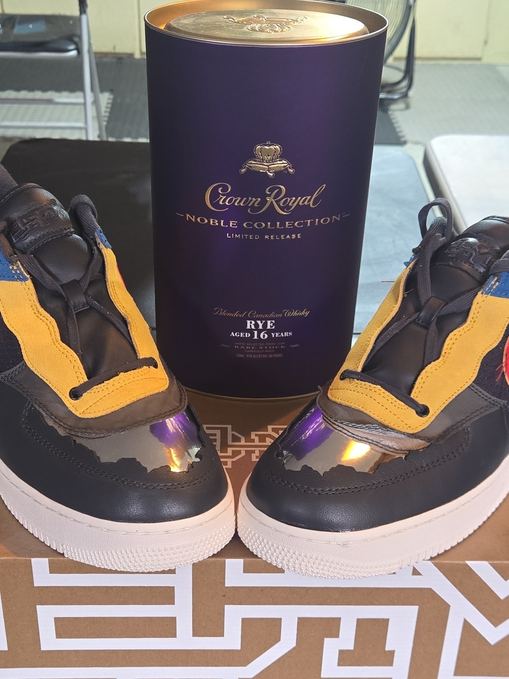 Kids Black and Yellow Fashion Sneakers - Unknown Brand